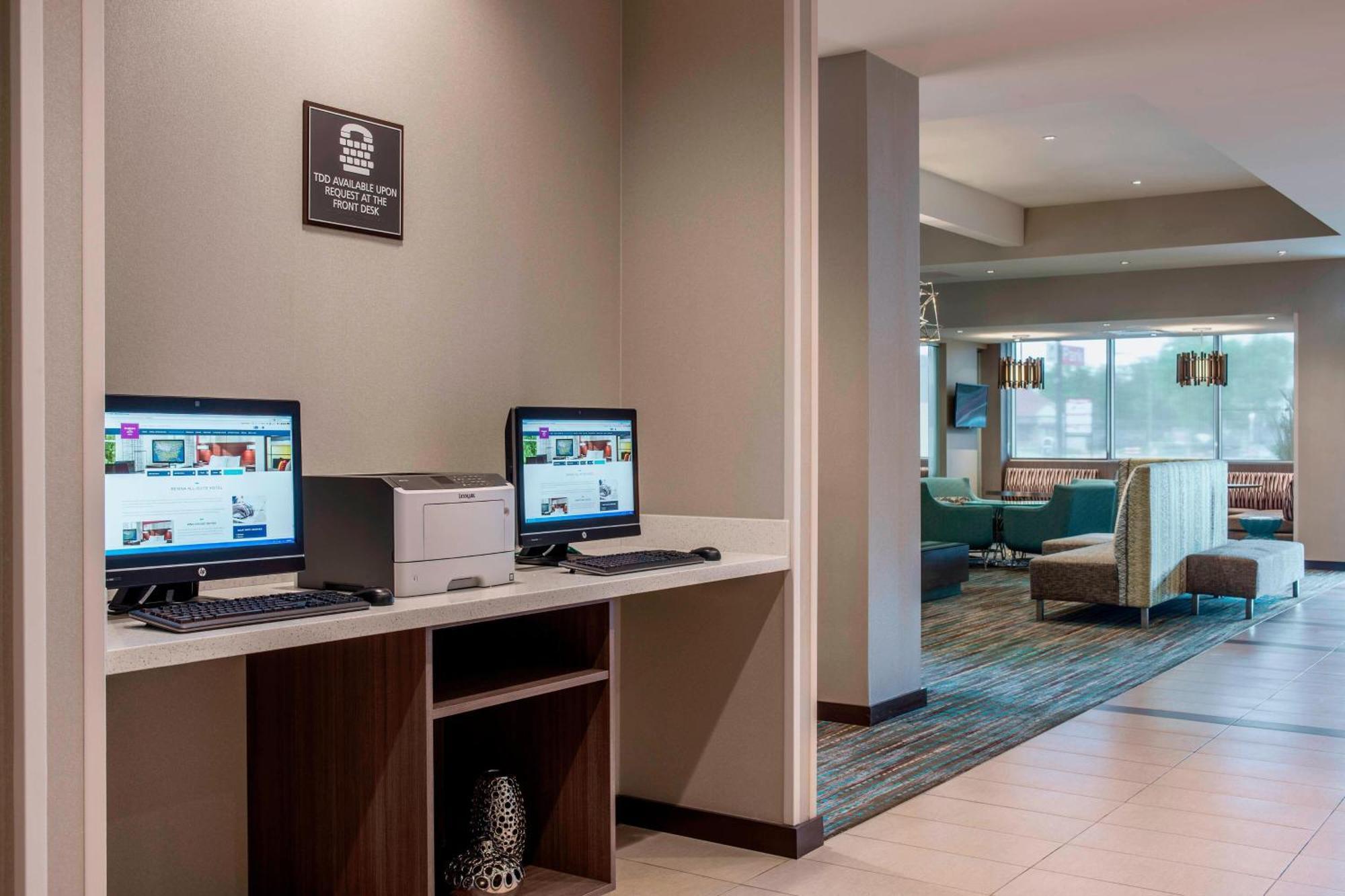Residence Inn By Marriott Regina Bagian luar foto